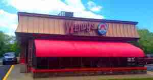 Is Wendy's Gluten-Free? An image of Wendy's establishment