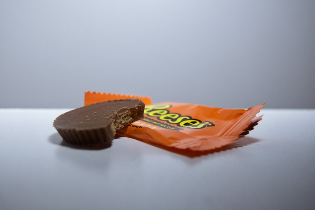 An image of opened Reese's thin