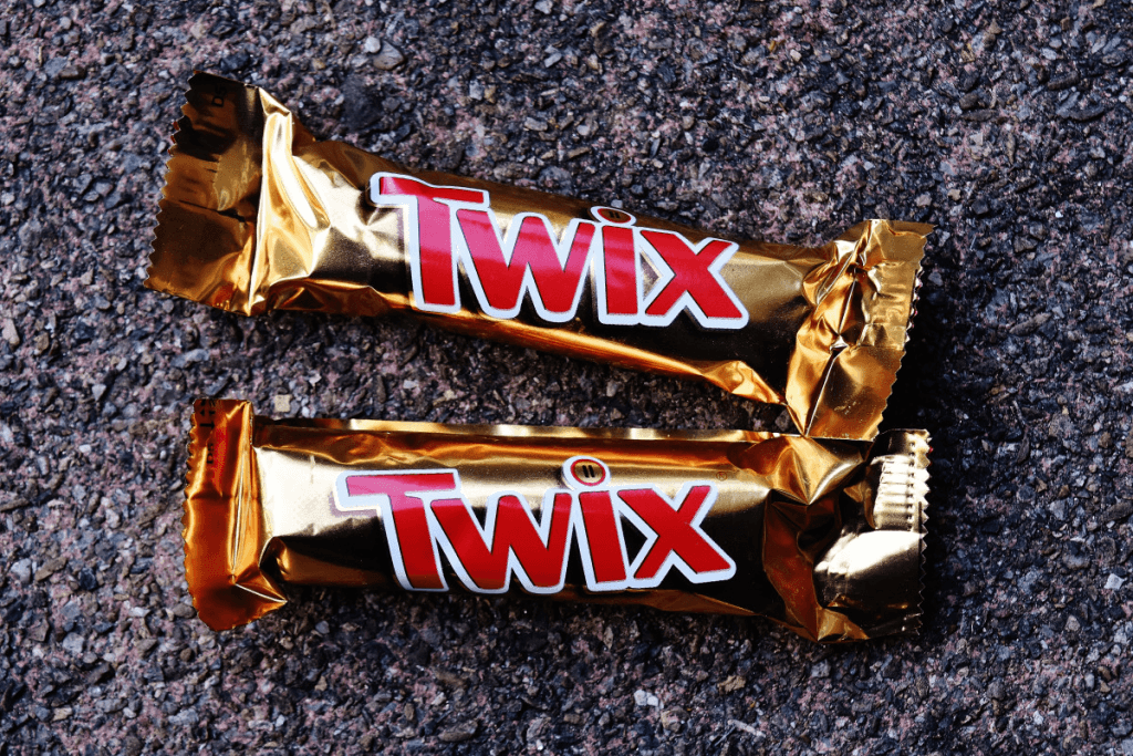 An image of two wrapped Twix chocolate bars